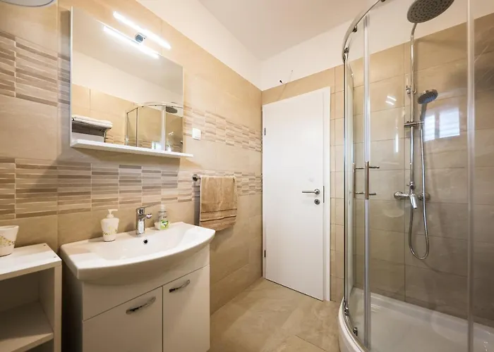 Puntamika De Rosa - Ground Floor