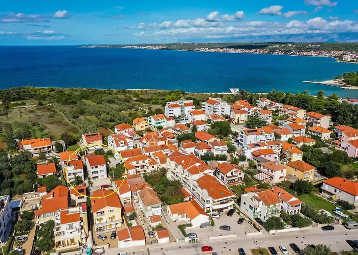 Puntamika De Rosa - Ground Floor Appartement