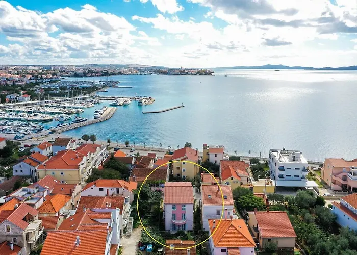 Appartement Puntamika De Rosa - Ground Floor *