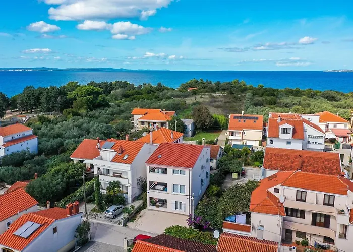 Puntamika De Rosa - Ground Floor Apartamento Zadar