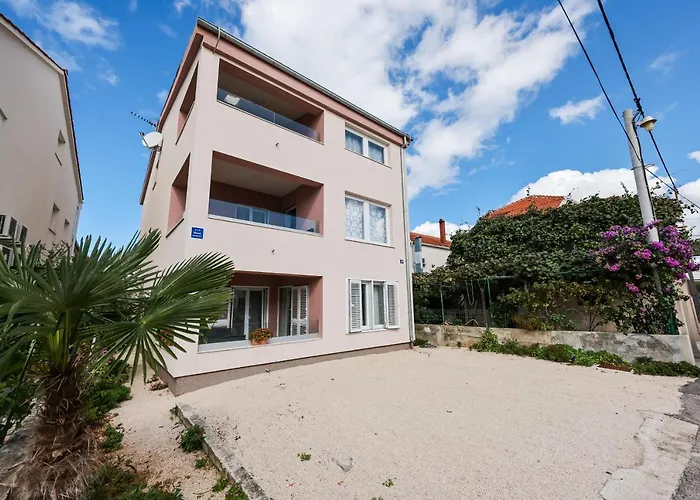 Puntamika De Rosa - Ground Floor Apartamento *