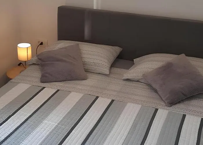 Puntamika De Rosa - Ground Floor *